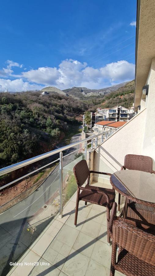 Blue Horizon Apartment Resort Budva Exterior photo
